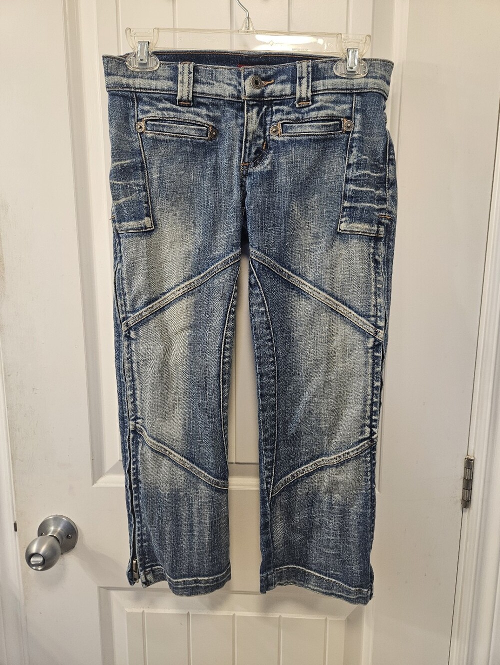Vintage Y2K Distressed Blue Denim Caprie Guess Jeans With Side Zippers.